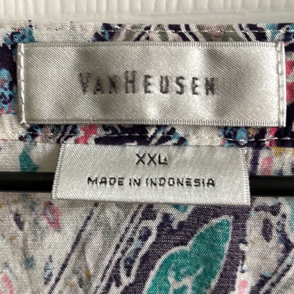 VanHeusen  Boho top - Picture 2 of 3